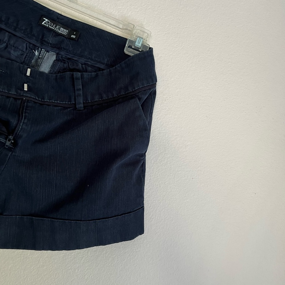 7th Avenue New York & Company Dark Navy Blue Cuffed Hem Shorts - Picture 4 of 10